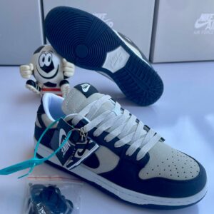NIKE AIR FORCE