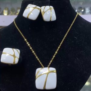 Non Tarnish 4 in 1 Steel Set Jewelry