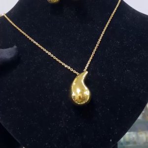 Non Tarnish 4 in 1 Steel Set Jewelry