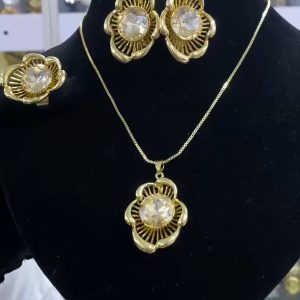 Non Tarnish 4 in 1 Steel Set Jewelry
