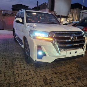 Luxury 2020 Toyota Land Cruiser